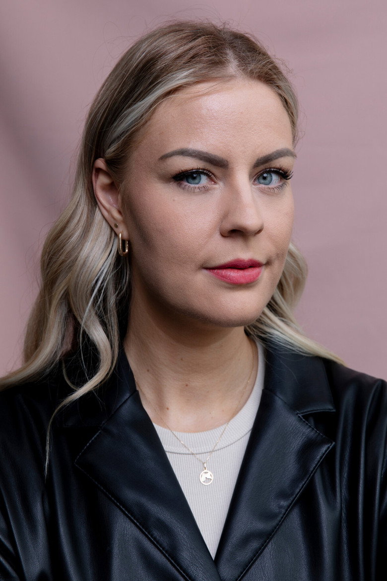 Iris de Graaf portrait
