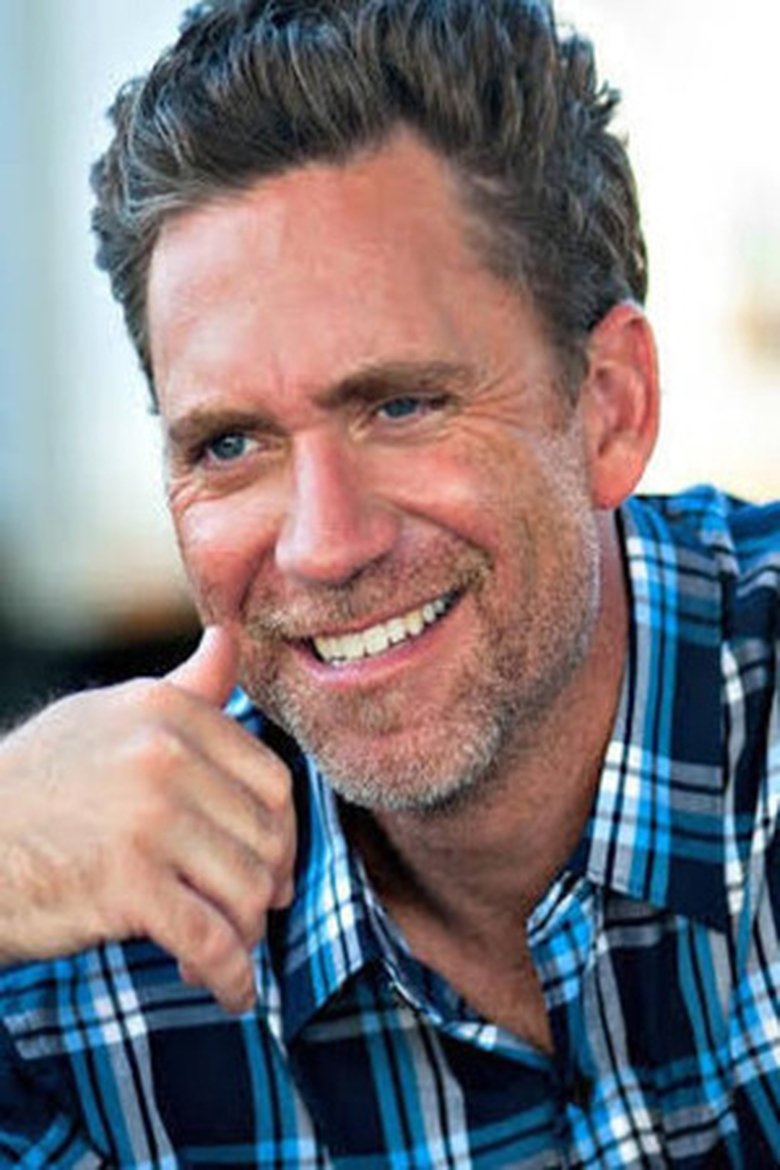 Girard Swan portrait image