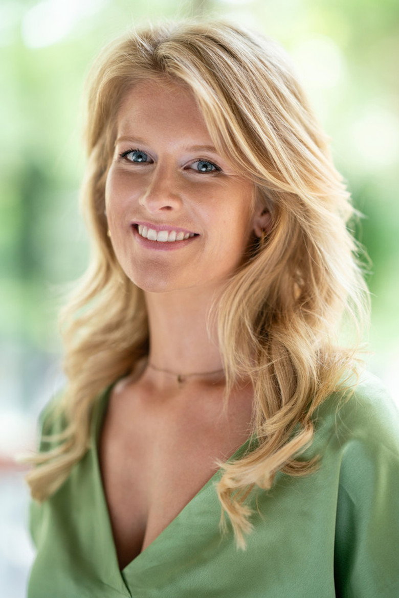 Jolien De Neve portrait