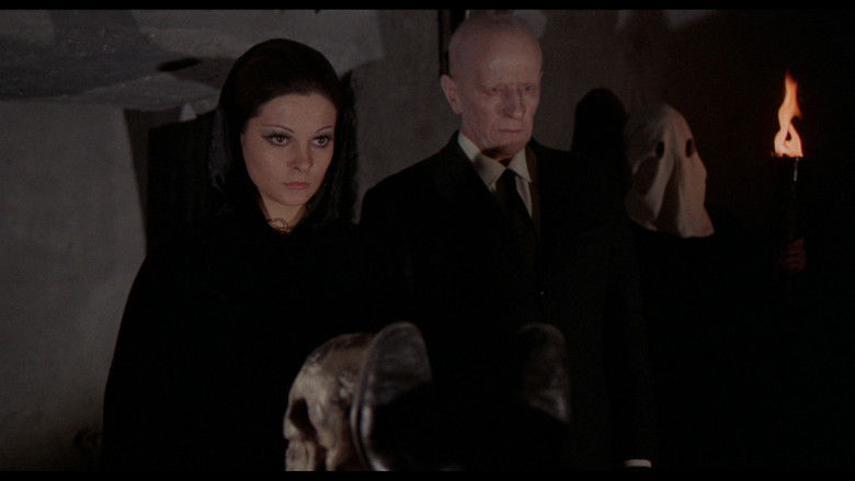 Image d'arrière-plan 8 du film La nuit des damnés