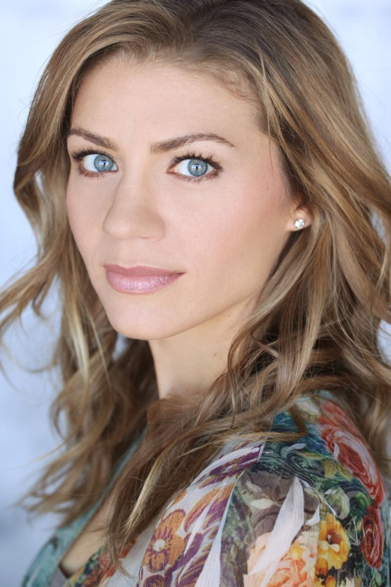 Carolyne Maraghi photo 4