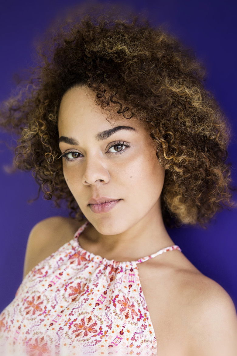 Olivia Bird portrait image