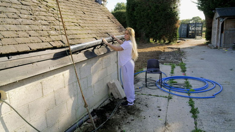 Still image for Katie Price's Mucky Mansion season 1 episode 3: Episode 3