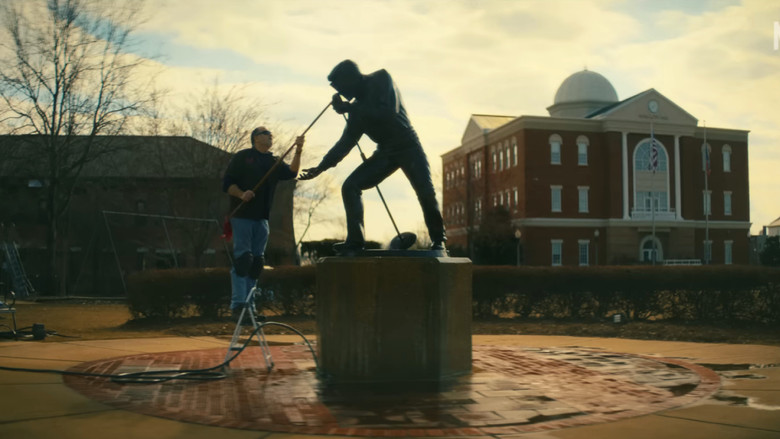 The Kings of Tupelo: A Southern Crime Saga backdrop 5