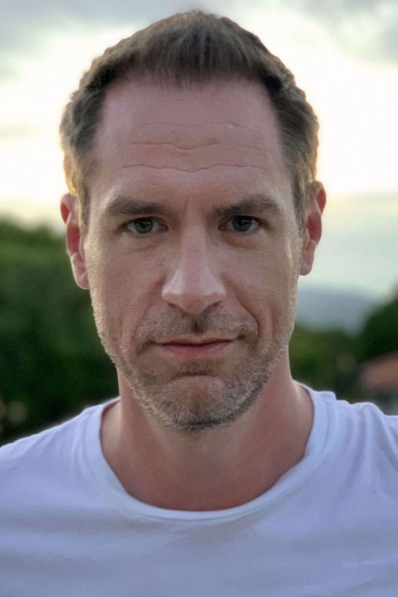 Ben Harris portrait image