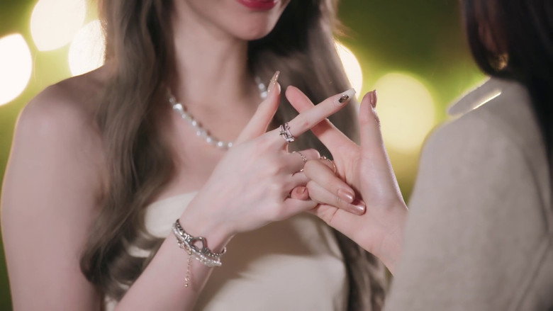 Still from เพียงเธอ - Season 1 Episode 10