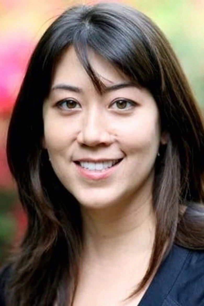 Lisa Lassek portrait image