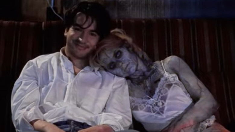 Image d'arrière-plan 3 du film Living Doll