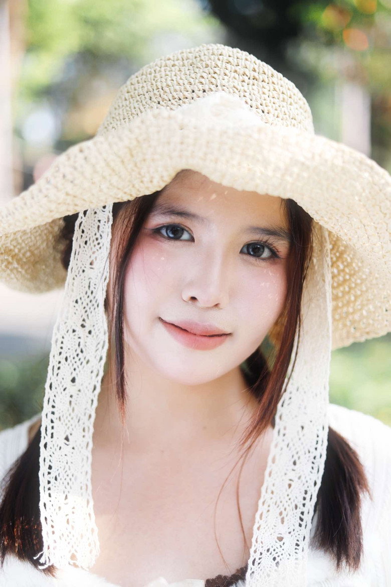 Thanh Duyên portrait
