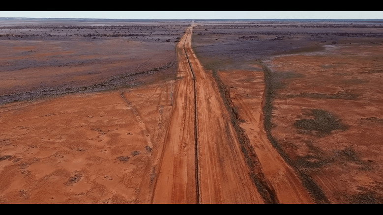 Imatge de The Dingo Fence