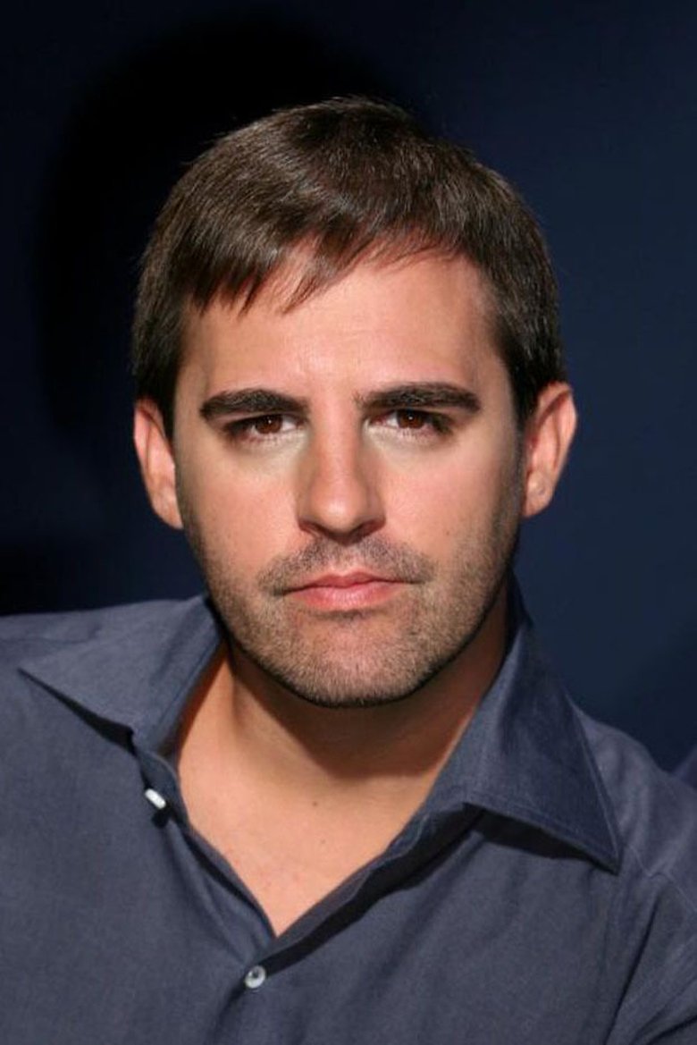 Roberto Orci headshot