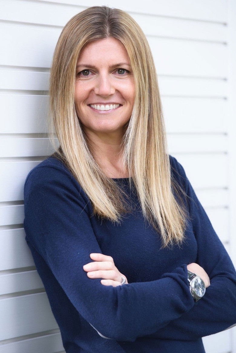 Melony Lewis portrait image