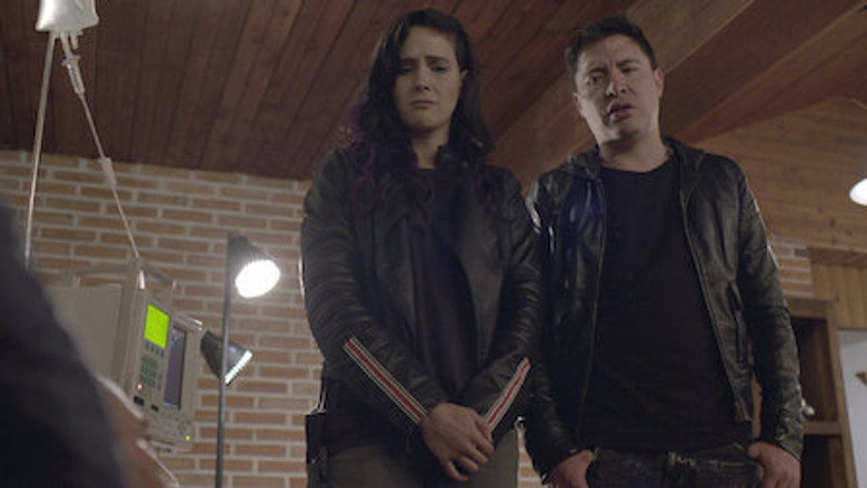 Still from Senora Acero - Season 5 Episode 37