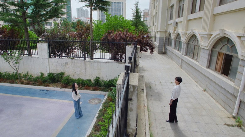 Still from Never ending summer - Temporada 1 Episodio 21