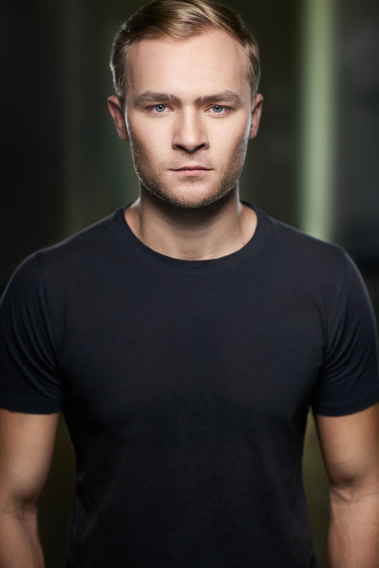 Skyler Mowatt portrait image