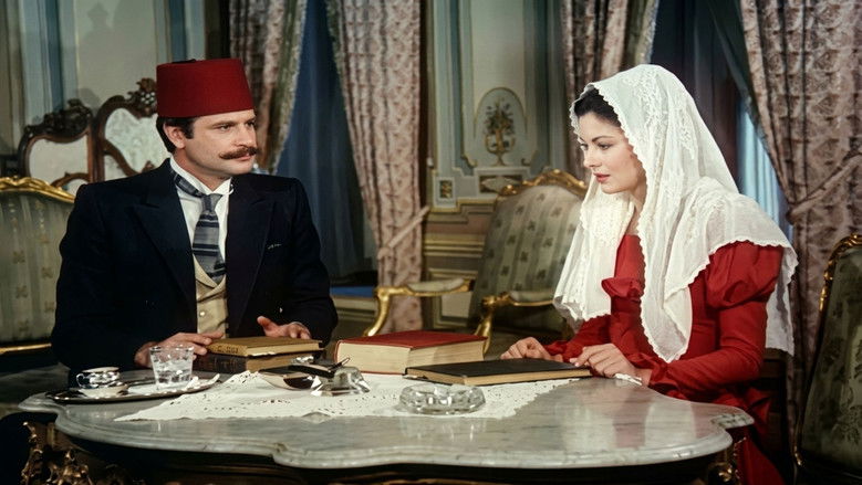 Üç İstanbul — scene 2