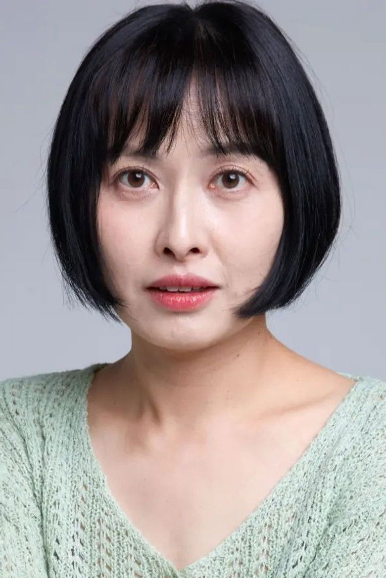 Won Hyun-ji portrait image