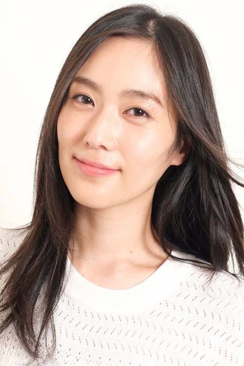 Marina Kozawa photo 3