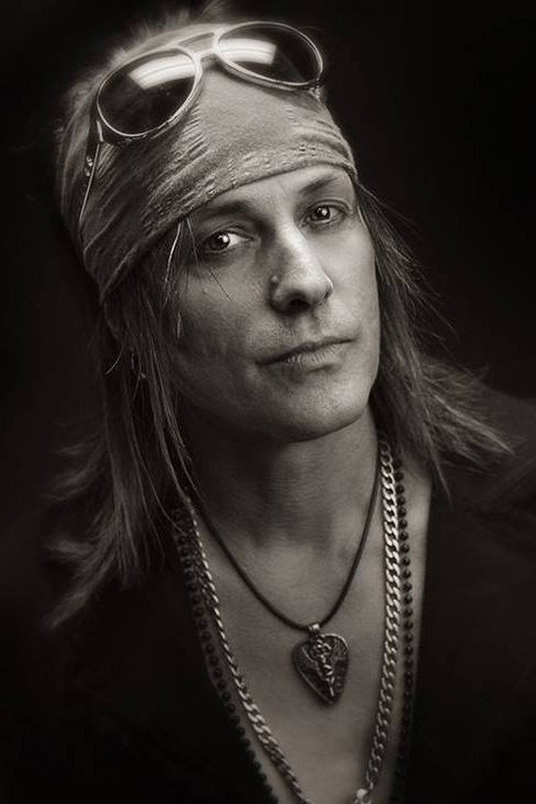 Ryan Roxie photo 3