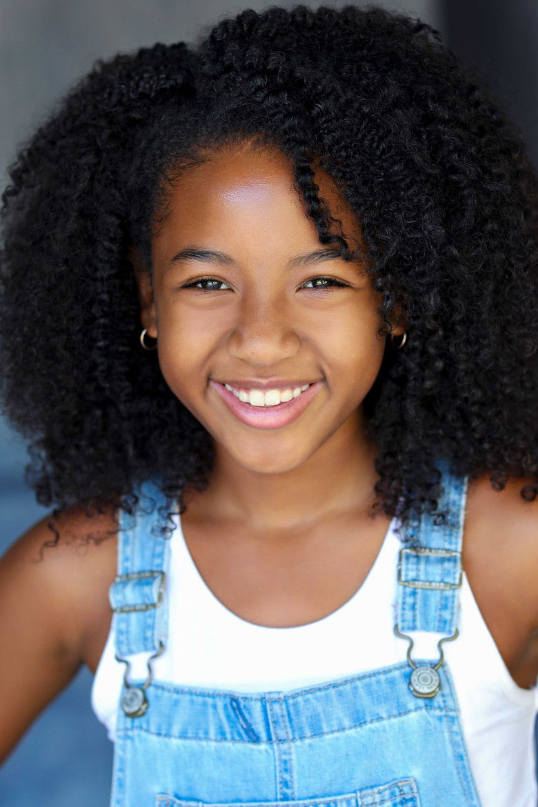 Sade Devine portrait image