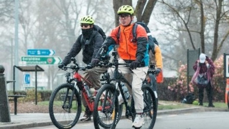 Still image for Bros On Foot season 1 episode 1: Episode 1