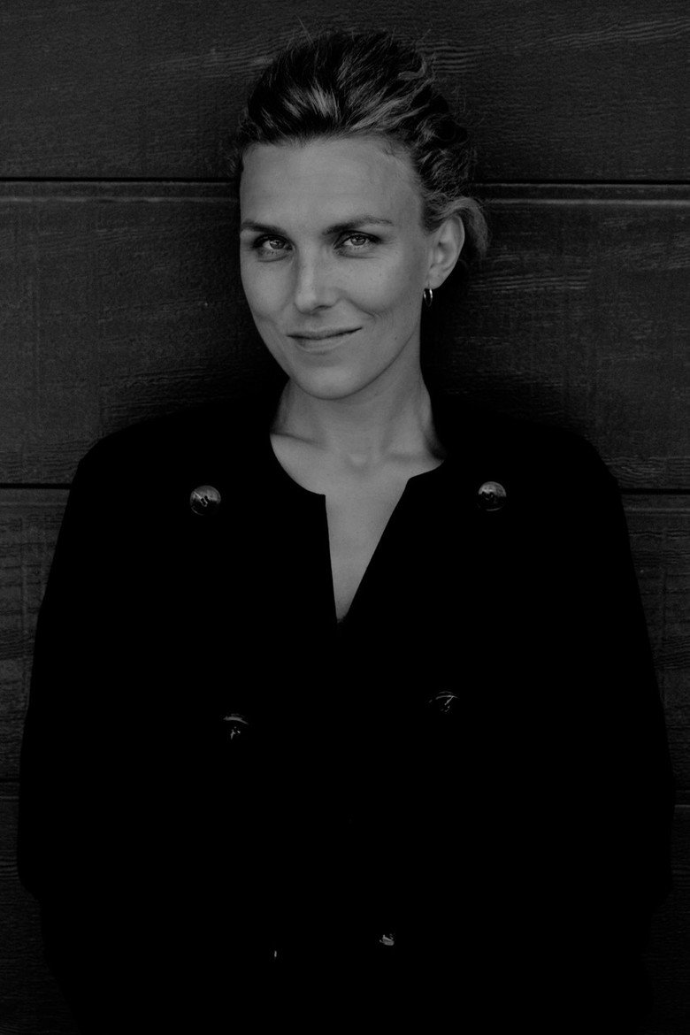 Lena Stahl portrait