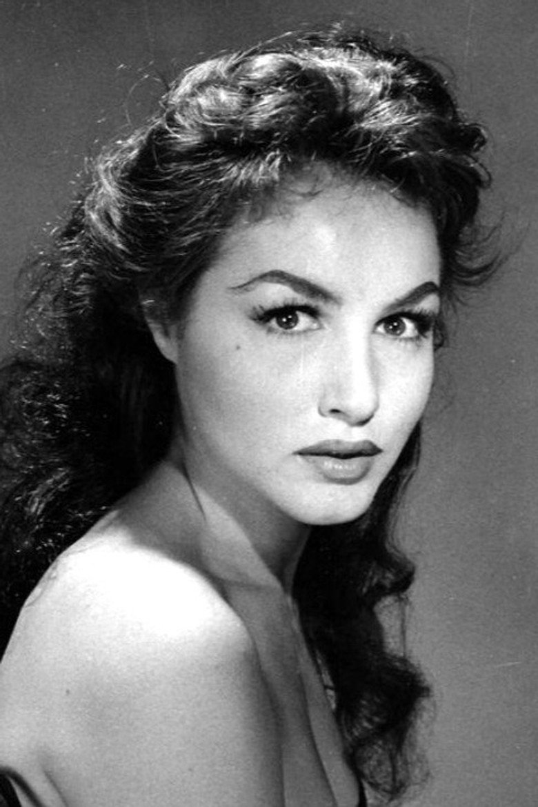 Julie Newmar photo 3