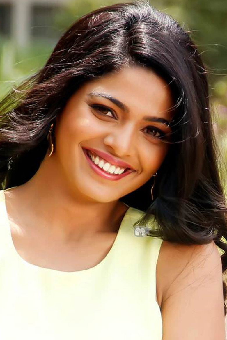 Pooja Sawant photo 2