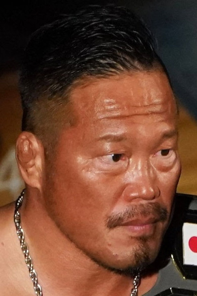 Takashi Sugiura photo 3