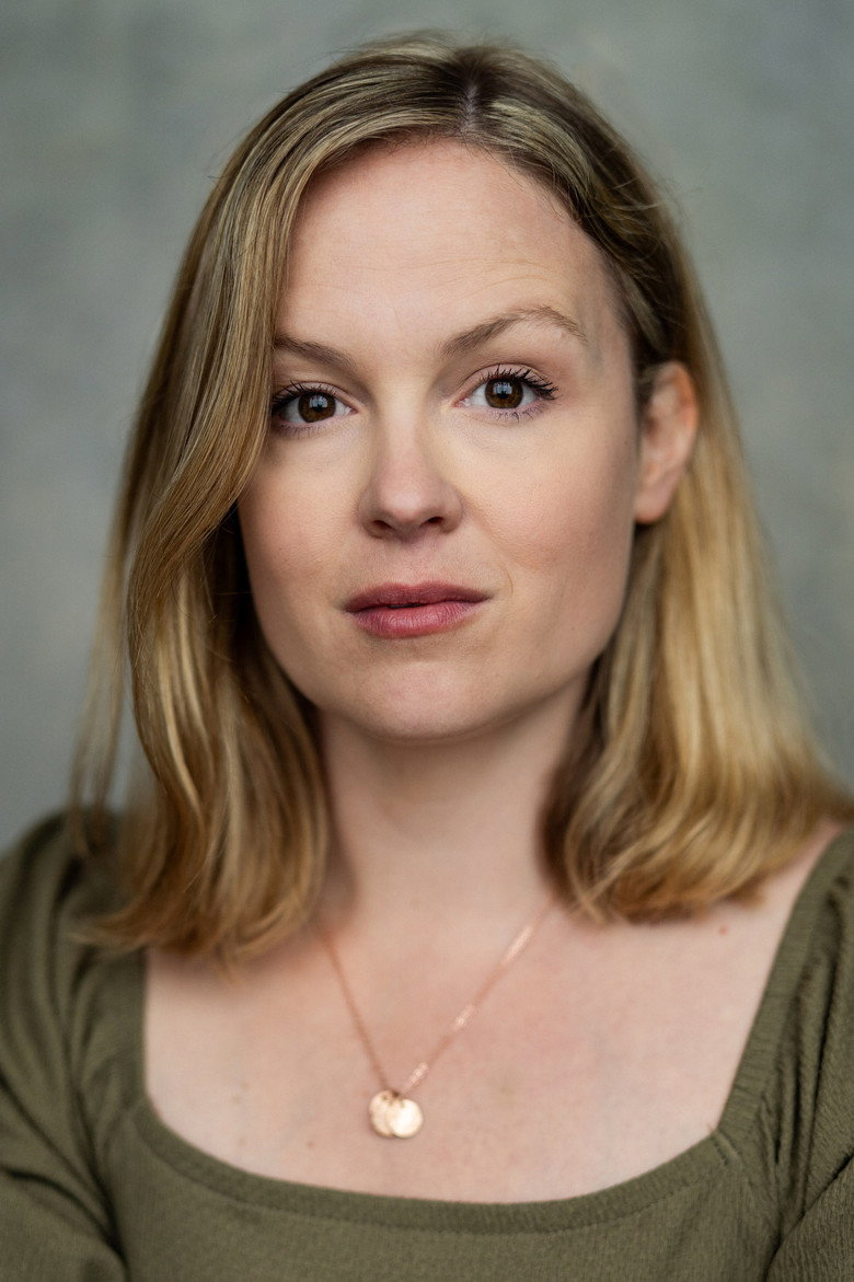 Kimberley Nixon portrait