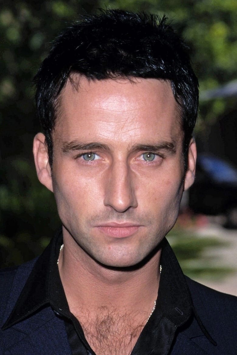 Glenn Quinn photo 2