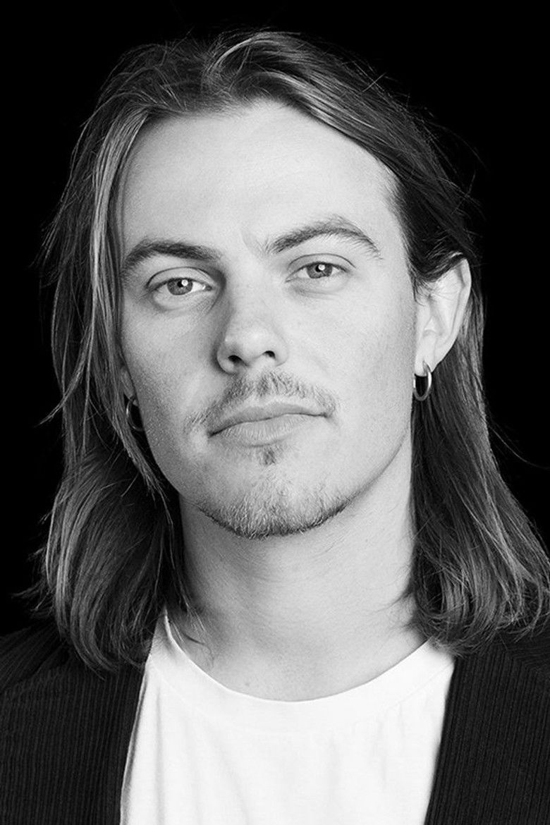 Sebastian Braae portrait image