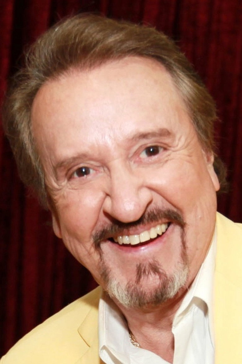 Carlos Villagrán photo 2