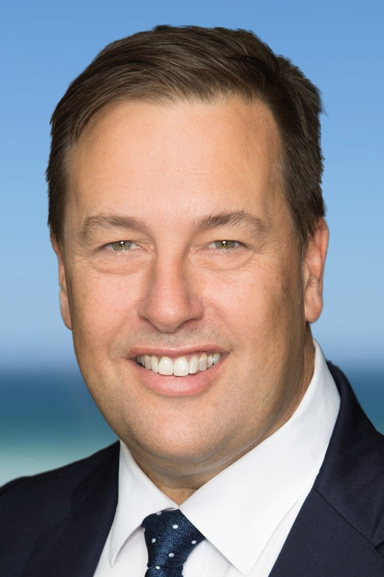 Jason Falinski portrait image