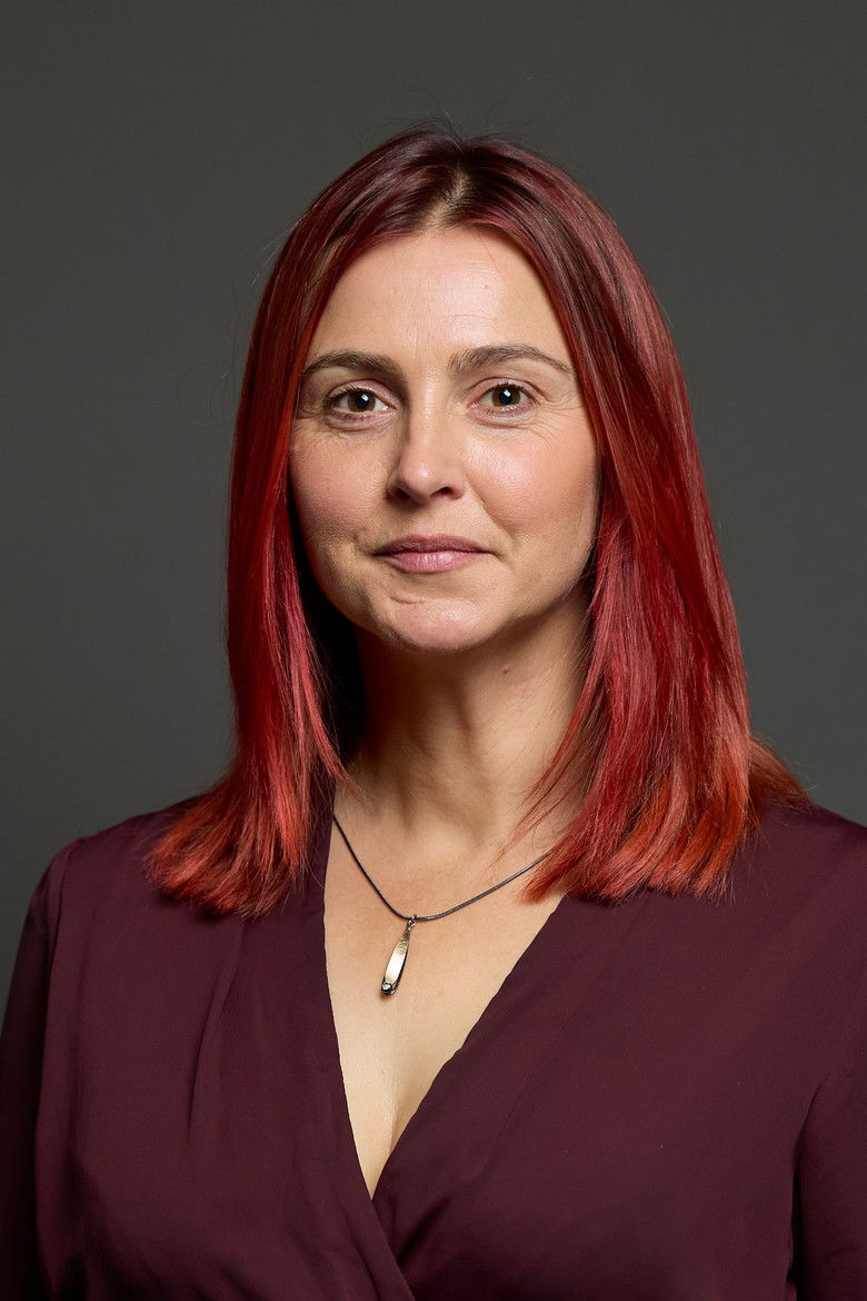 Melanie Onn portrait image