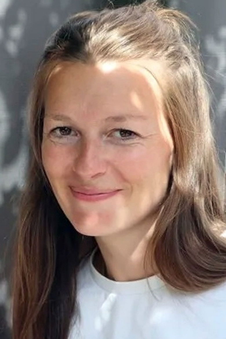 Jacinthe Madelin portrait image