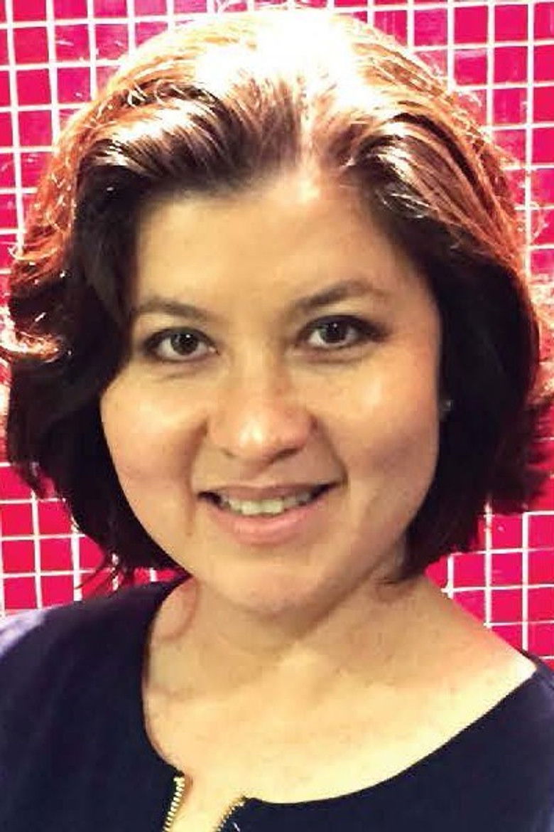 TanNa Young portrait image