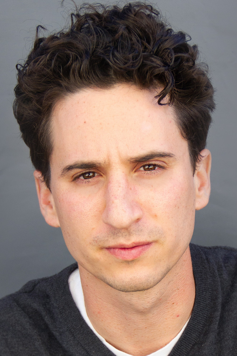 Noah Findling portrait image