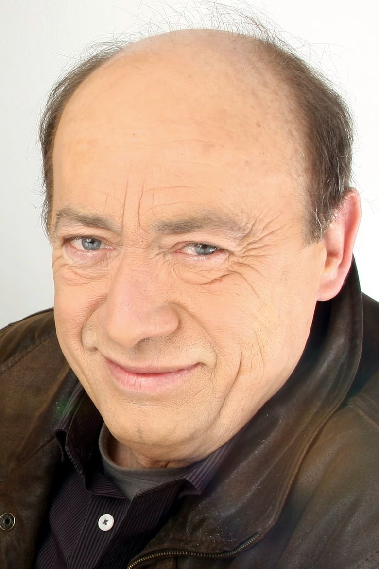 Etienne Chicot headshot