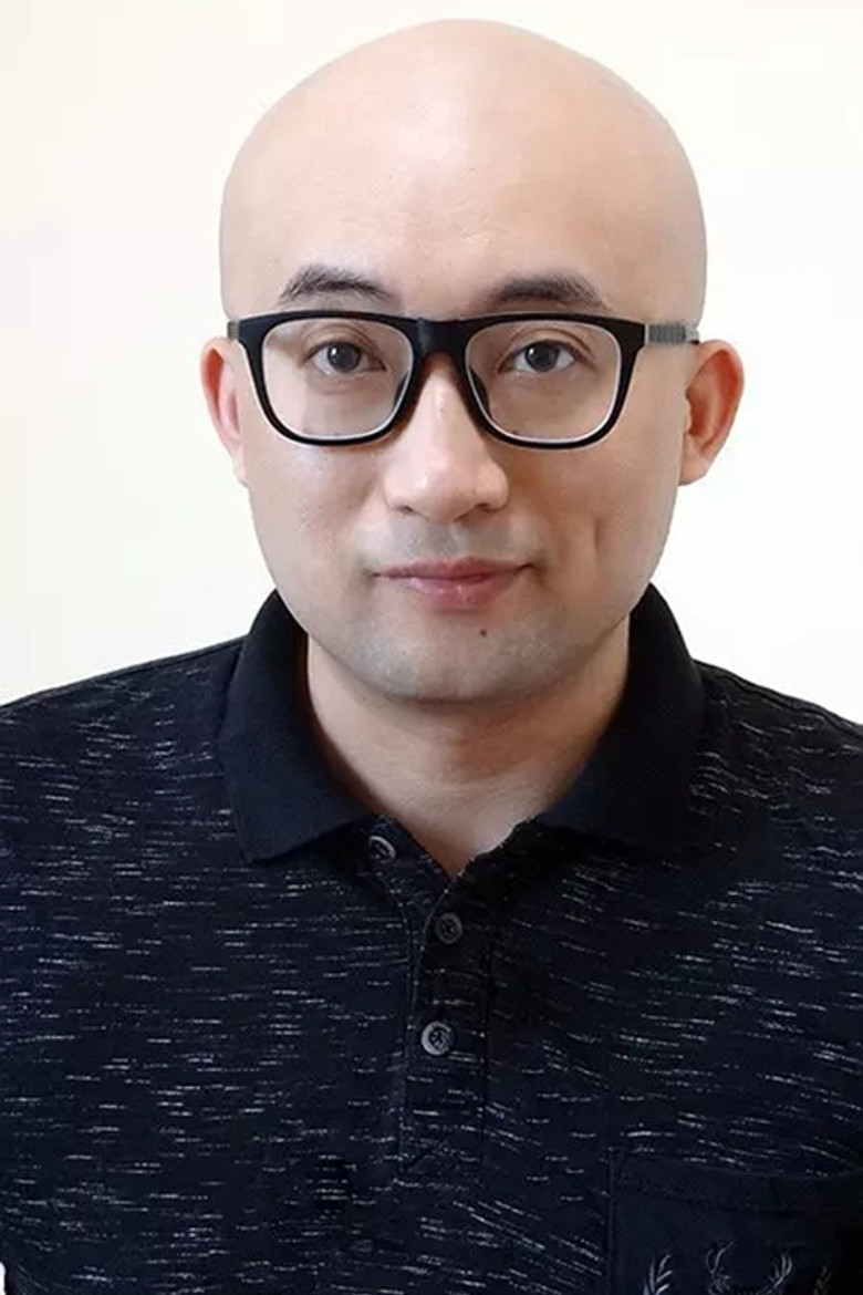 Yuan Lu portrait image