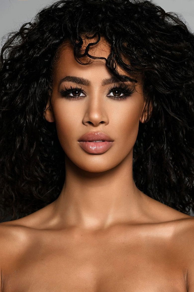 Alexandria Flanigan portrait image