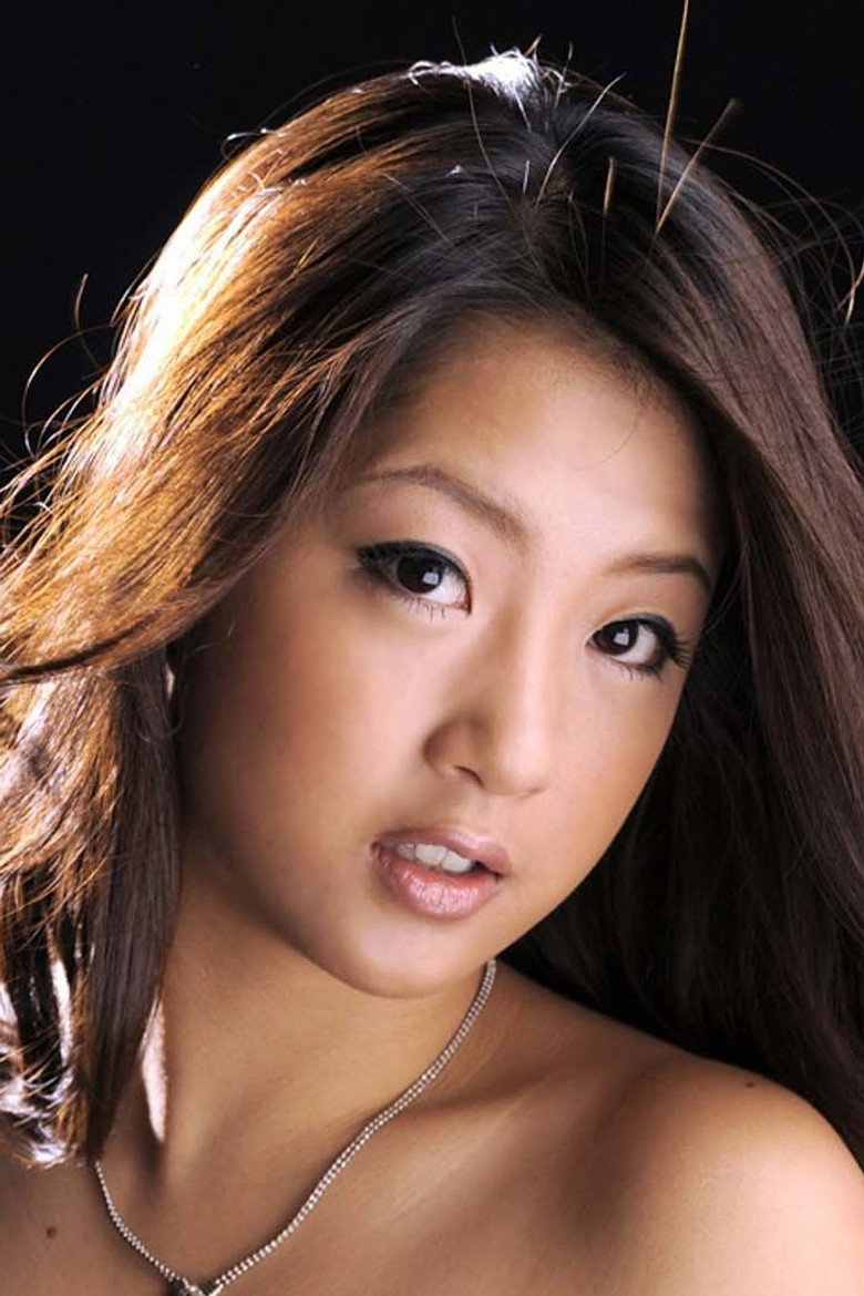 Satomi Suzuki photo