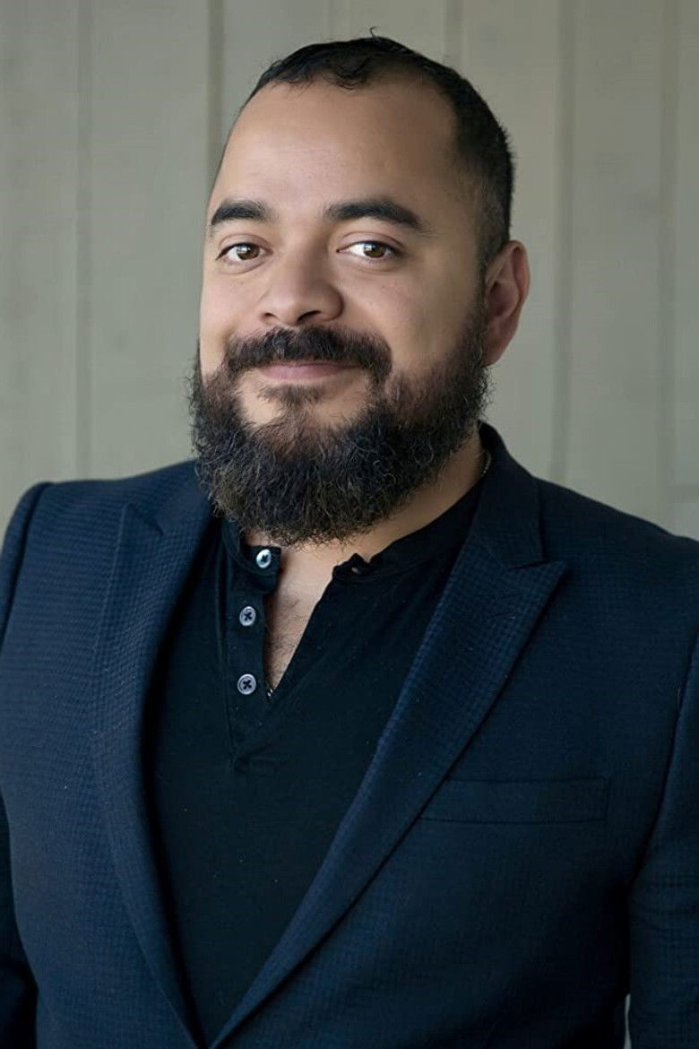 Eduardo Cisneros portrait image