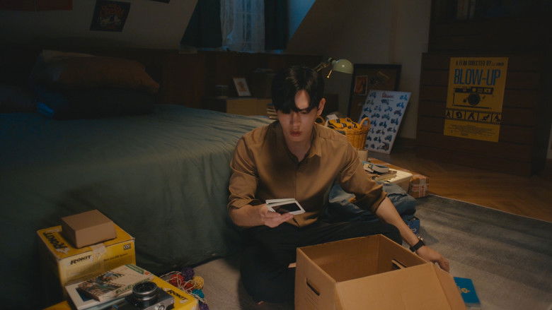 Still image for The Warp Effect season 1 episode 2: Episode 2 Still image for The Warp Effect season 1 episode 2: Episode 2