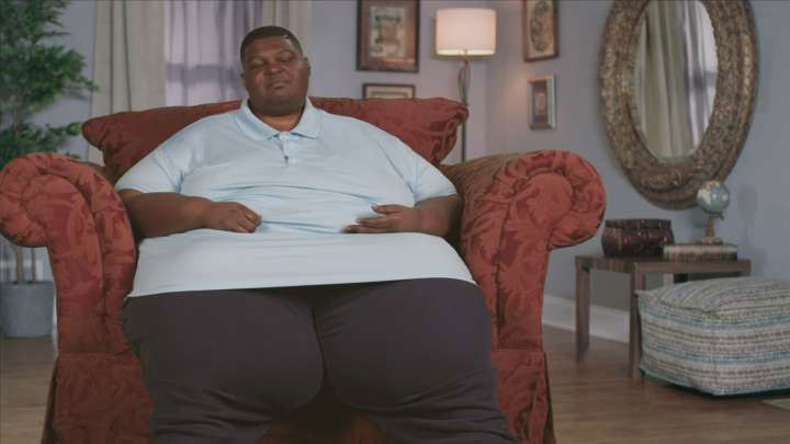 Still image for Too Large season 1 episode 5: The Original Heavy Hitta Still image for Too Large season 1 episode 5: The Original Heavy Hitta