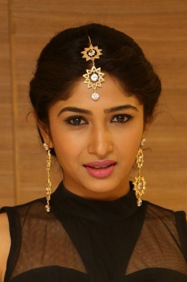 Roshini Prakash photo 4