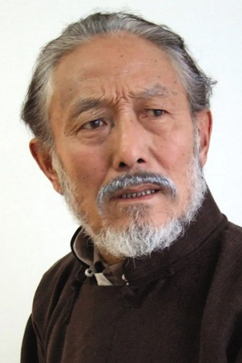 Hongkun Liu portrait image