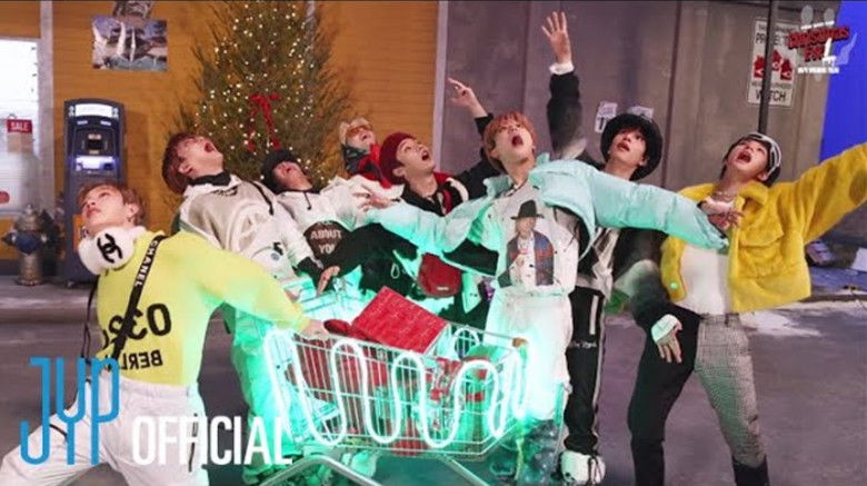 Still image for Stray Kids MAKING FILM season 1 episode 30: "Christmas EveL" M/V MAKING FILM Still image for Stray Kids MAKING FILM season 1 episode 30: "Christmas EveL" M/V MAKING FILM