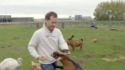 Still image for Steenrijk Straatarm season 1 episode 3: Episode 3