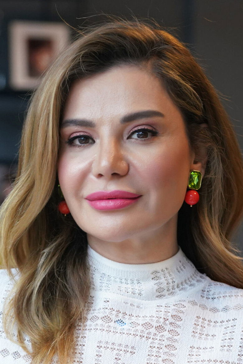 Asena Bülbüloğlu portrait image